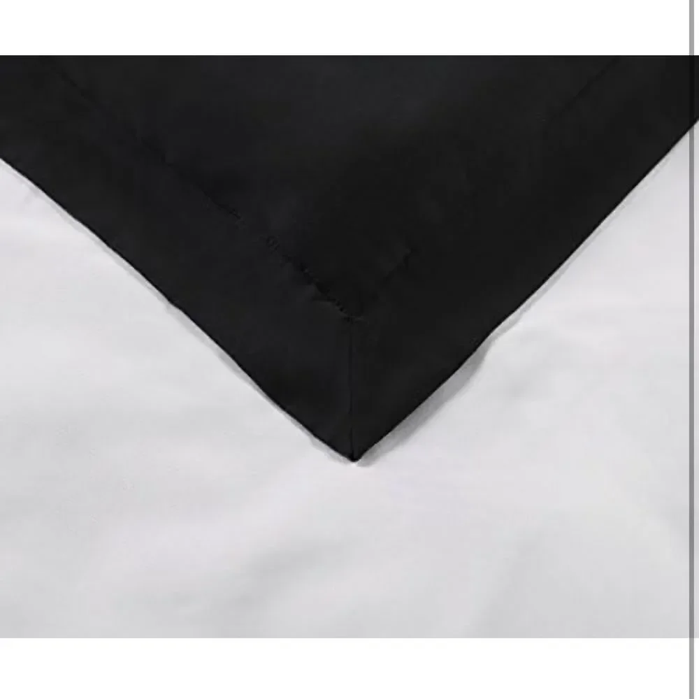 NWT Queen Hotel Border duvet cover set‎